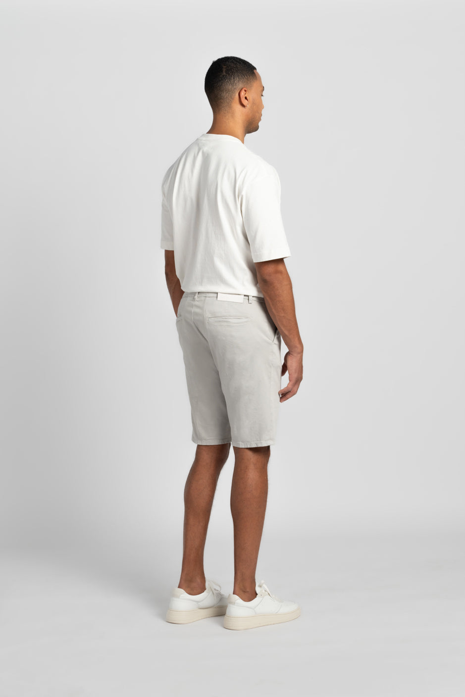 HAFEN | CHINO SHORT | LIGHTGREY GOLDGARN DENIM