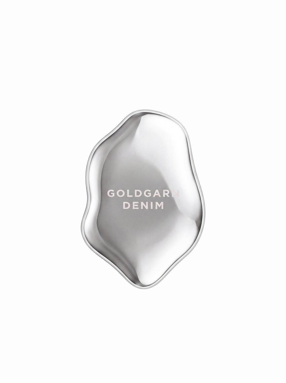 68|THE SCULPTURAL MIRROR | SILVER