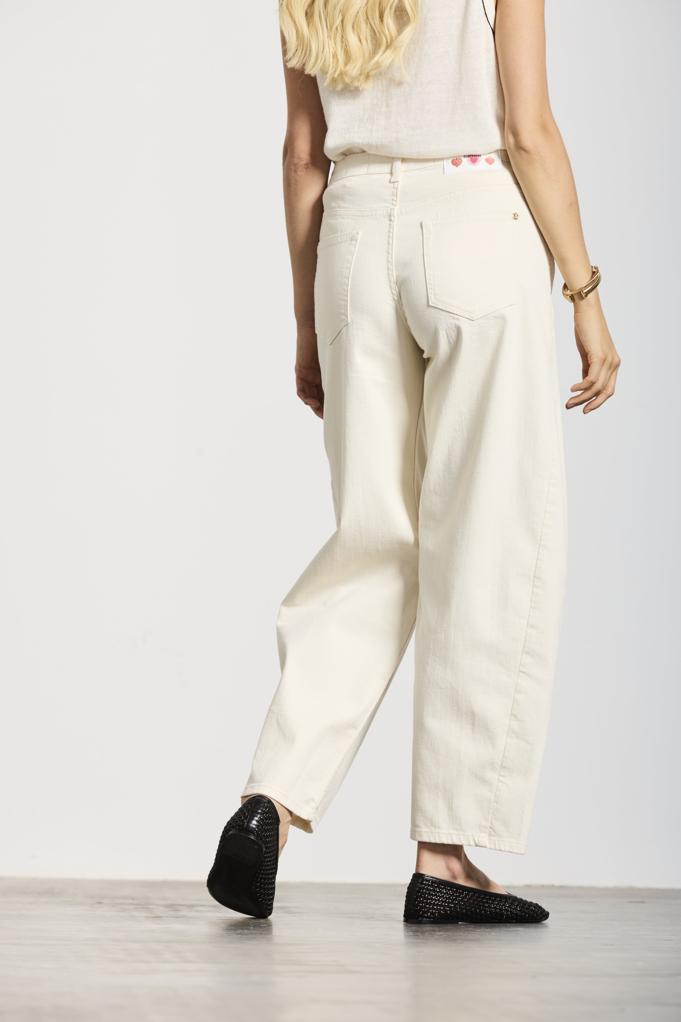 KUNSTHALLE | BALLOON | SAND