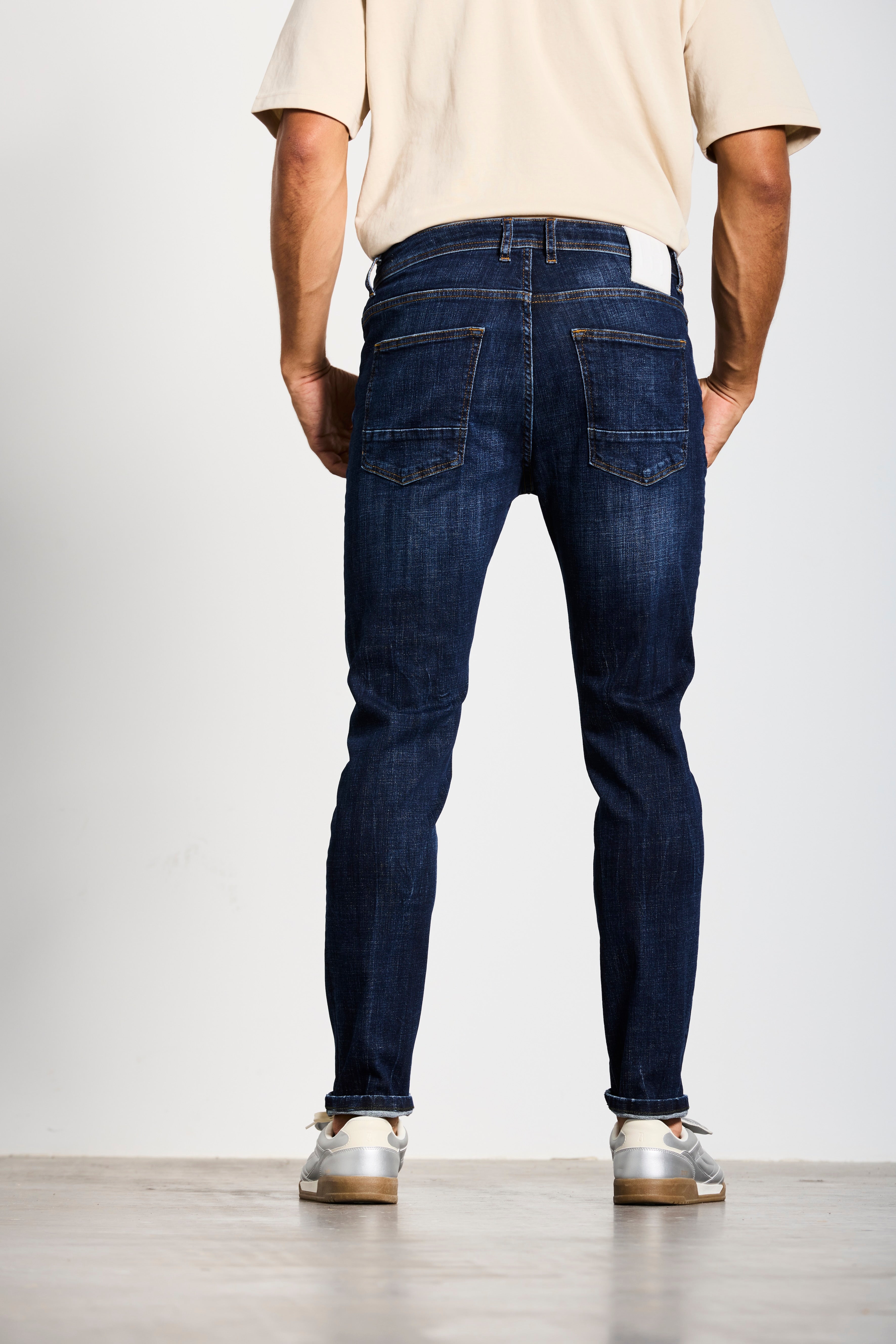 U2 | TAPERED FIT | DARKBLUE GOLDGARN DENIM