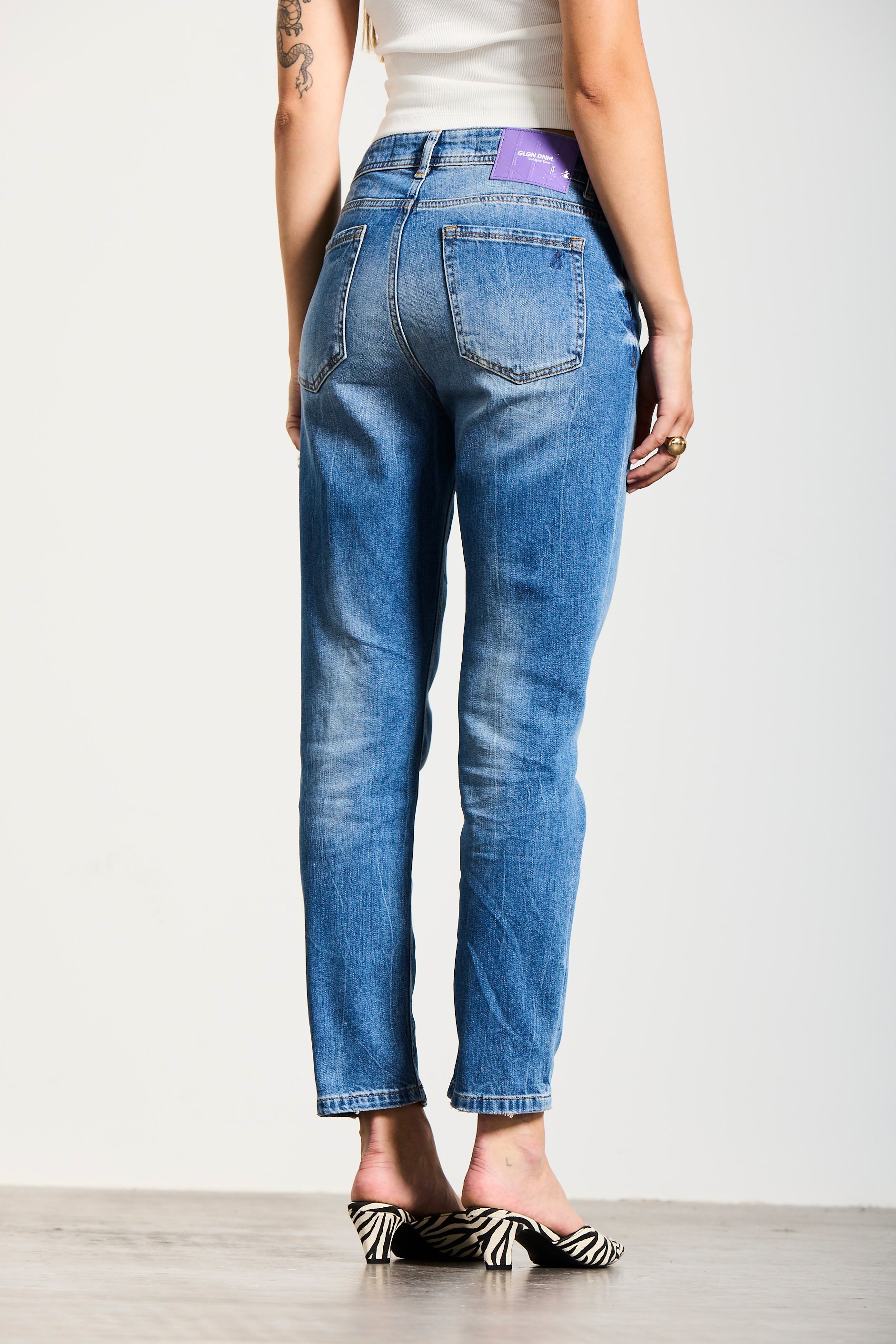 C4 | RELAXED FIT | MIDBLUE GOLDGARN DENIM