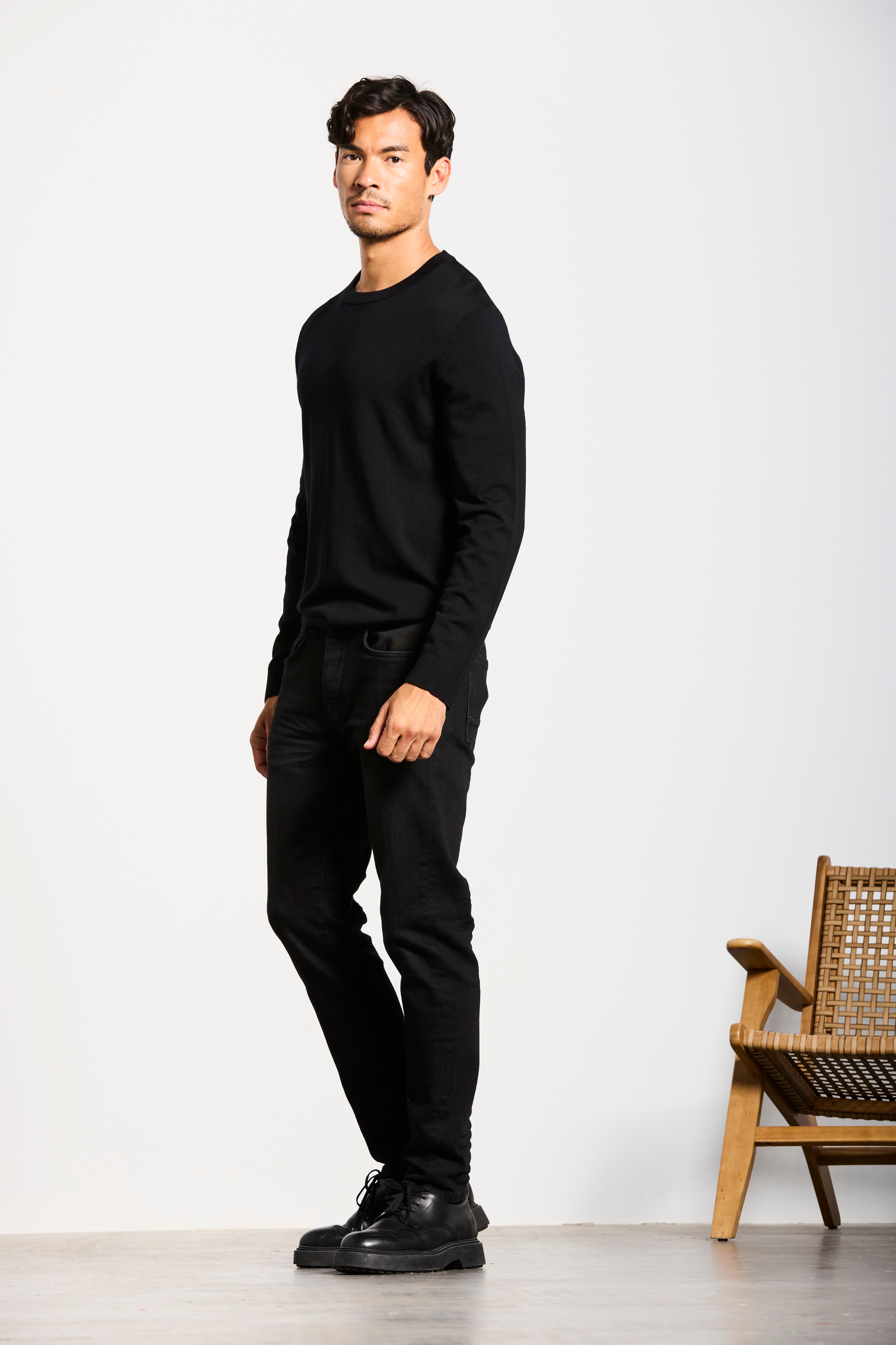U2 | TAPERED FIT | BLACK GOLDGARN DENIM