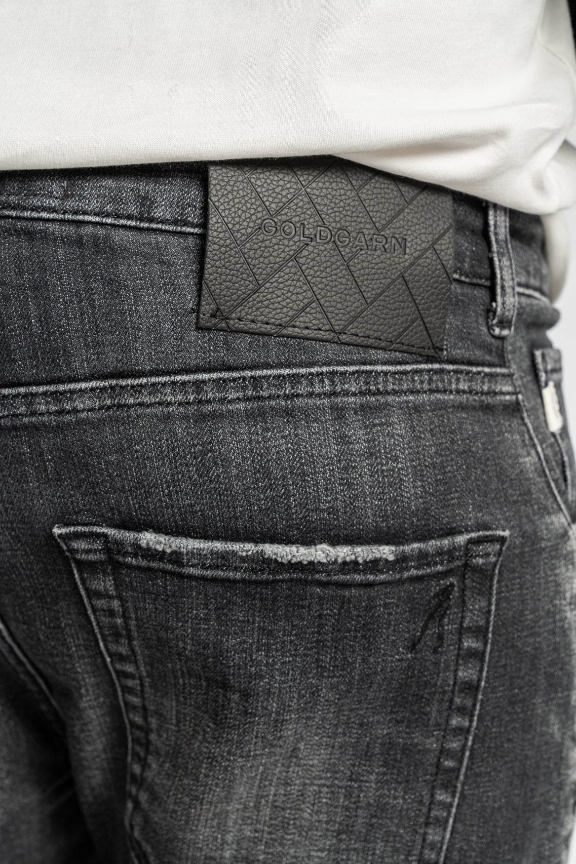 NECKARAU | CROPPED | VINTAGEBLACK GOLDGARN DENIM