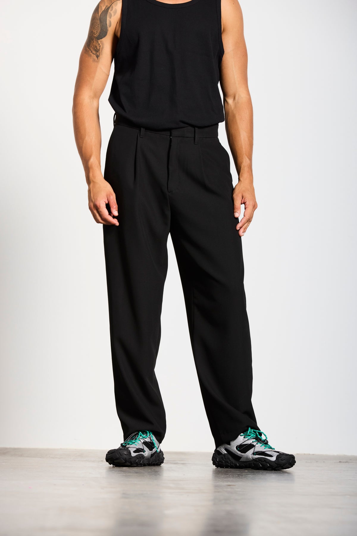 PARADEPLATZ | LOOSE FIT | BLACK