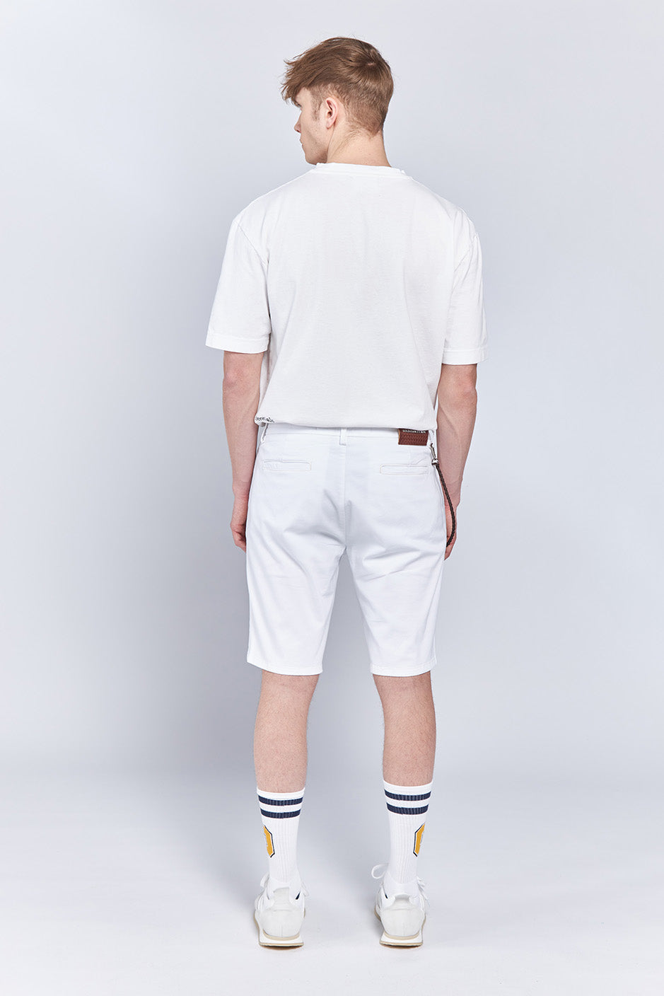 HAFEN | CHINO SHORT | WHITE GOLDGARN DENIM