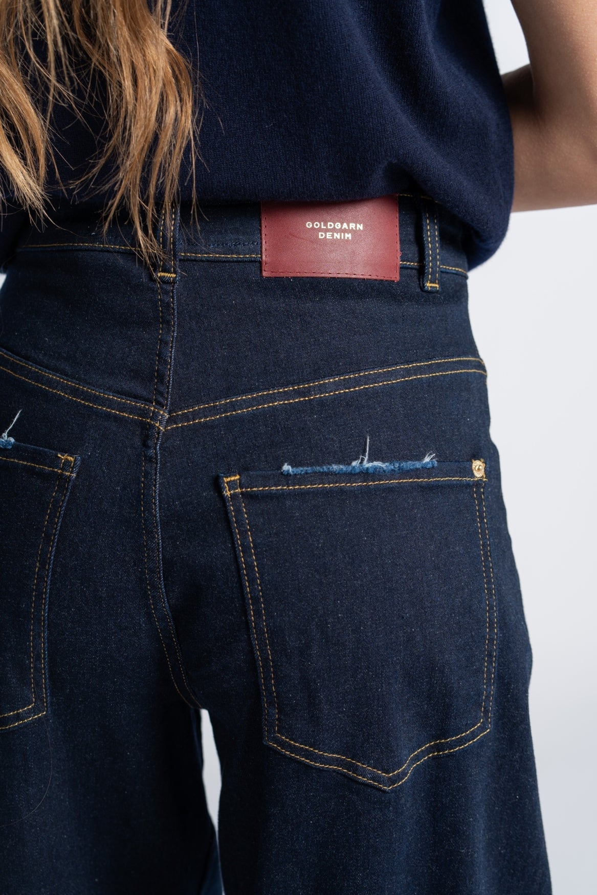 LUZENBERG | BARELL LEG | DARKBLUE GOLDGARN DENIM