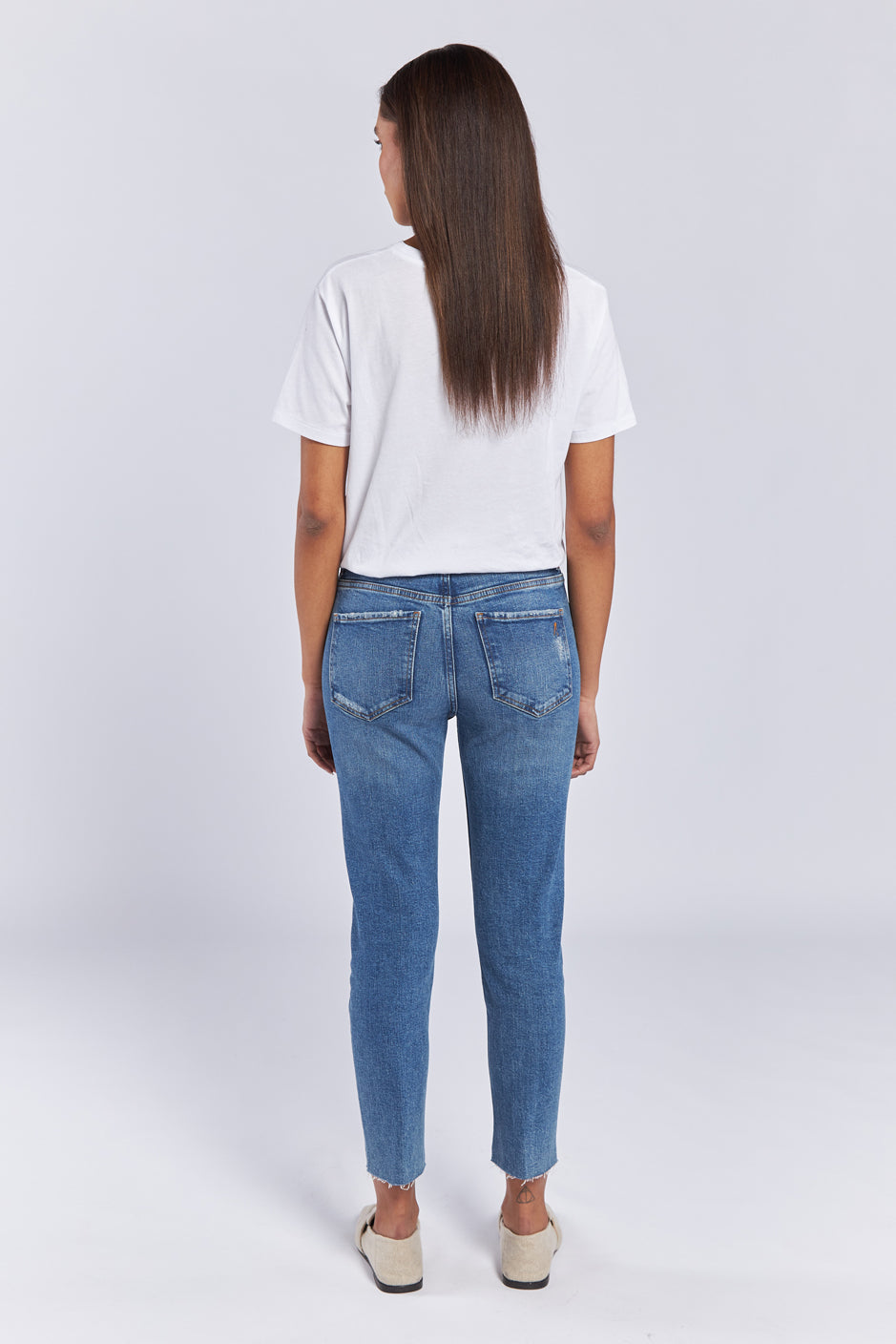 LINDENHOF | CROPPED | BLUE