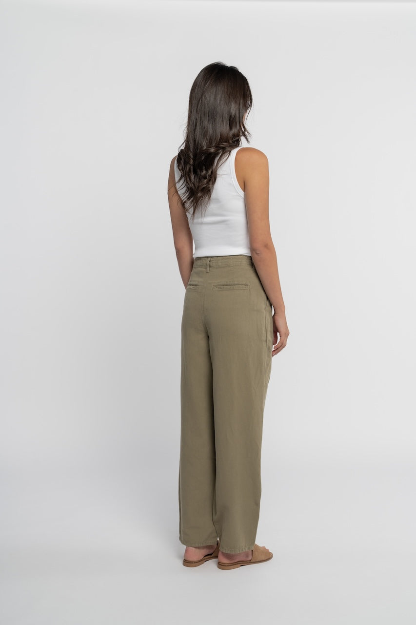 PFINGSTBERG | SLOUCHY | OLIVE