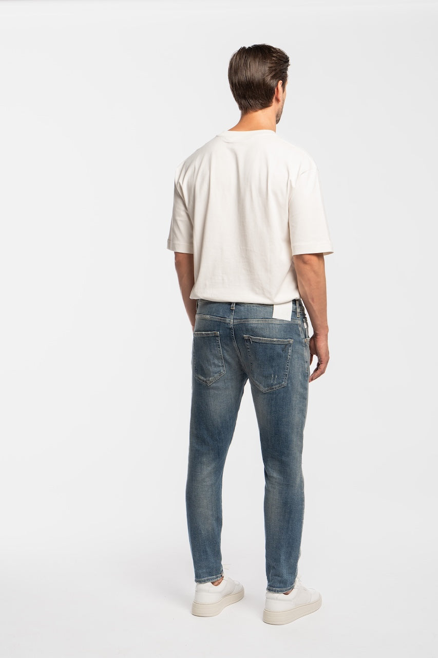 NECKARAU | CROOPED | VINTAGEBLUE