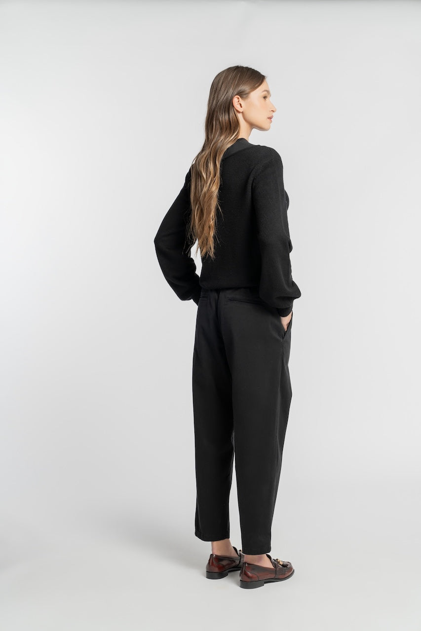 P7 | RELAXED FIT | BLACK