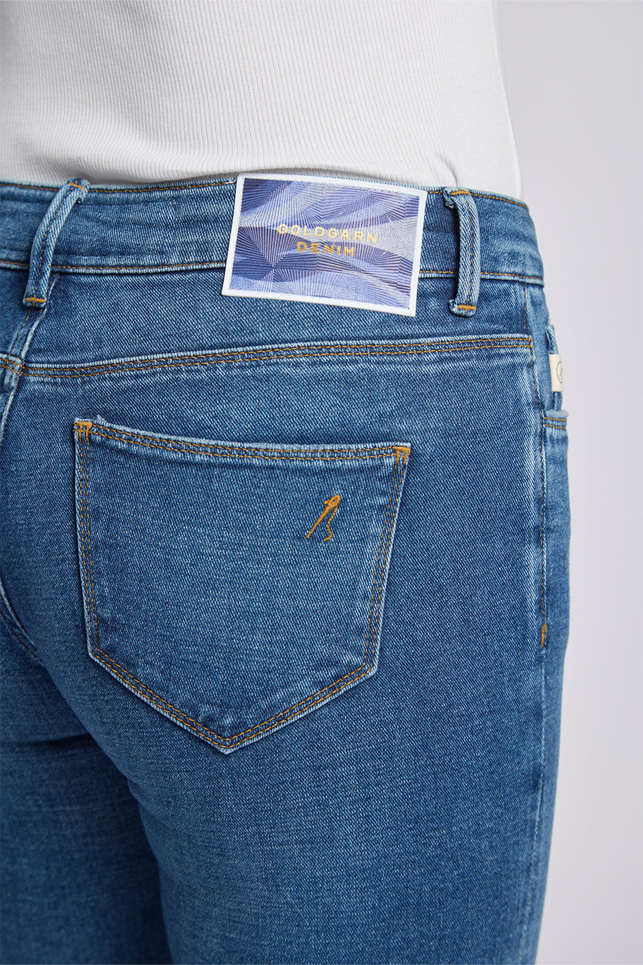 ROSENGARTEN | STRAIGHT | MIDBLUE