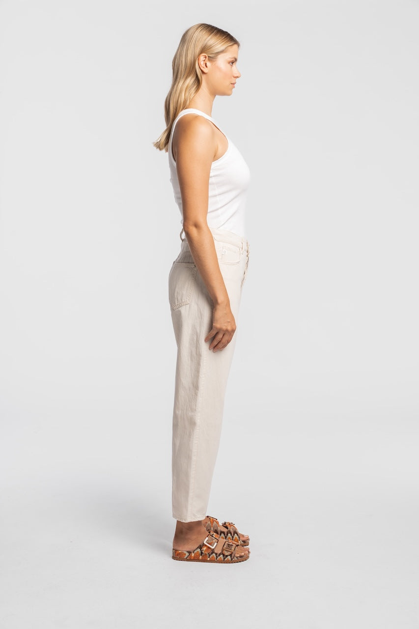 ALMENHOF | LOOSE FIT | SAND